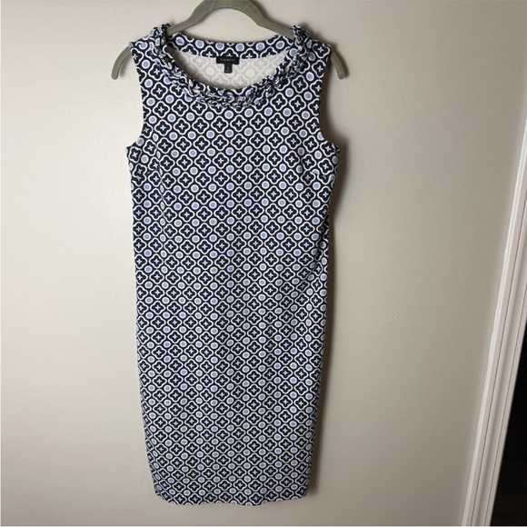Talbots Navy Blue & White Sleeveless Sheath Dress Size Small Stretch Ruffle Neck - Picture 2 of 7